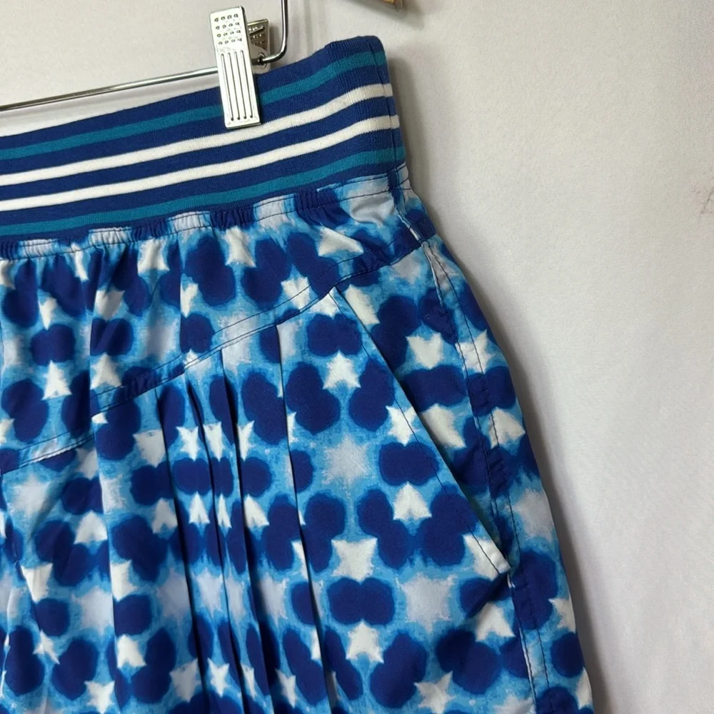 Free People Movement Pleated Shorts Size XL‎ Blue White Women’s High Rise